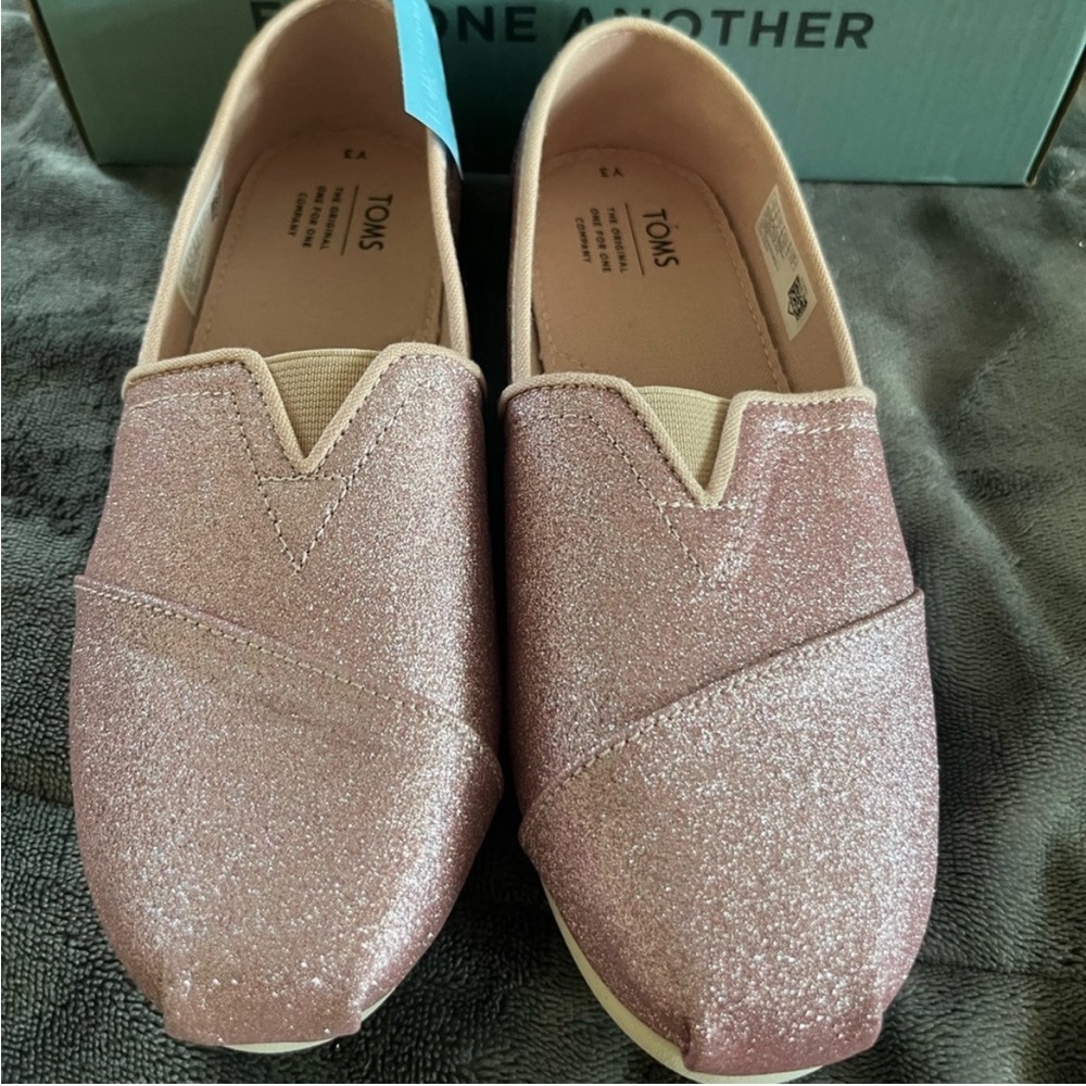 Tom’s Classic Ballet Glitter Pink Girls Slip On Canvas Shoes Size 3Y